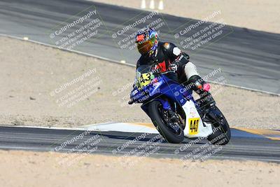 media/Jan-12-2025-CVMA (Sun) [[be1d2b16e3]]/Race 3-Amateur Supersport Middleweight/